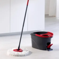 New Vileda kit easy wring & clean Balai, Serpillère, Brosse